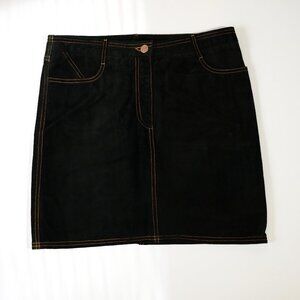 BCBG Maxazria Jeans Leather Skirt Black Pre-Owned Size 4
